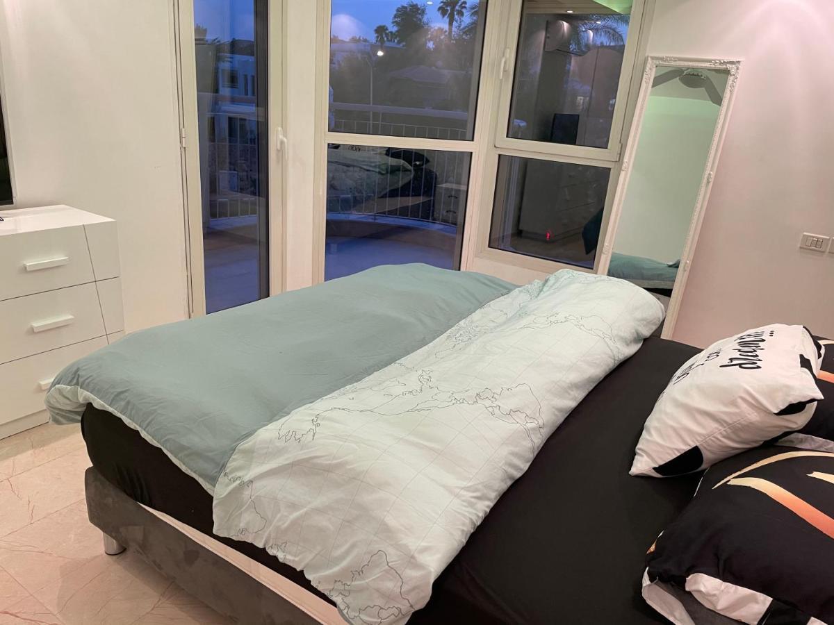 Apartamento Amdar Luxury Apart